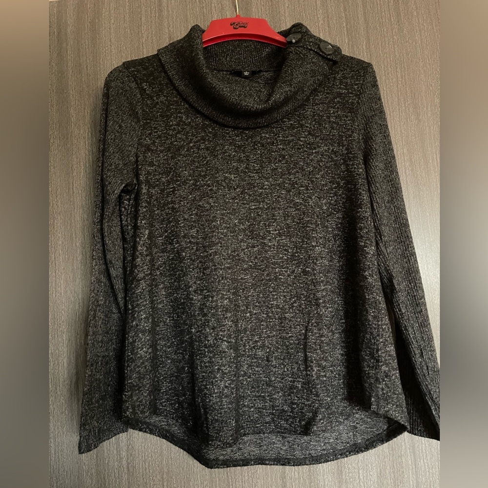 Fortune & Ivy Cowl-Neck Sweater - Size Large